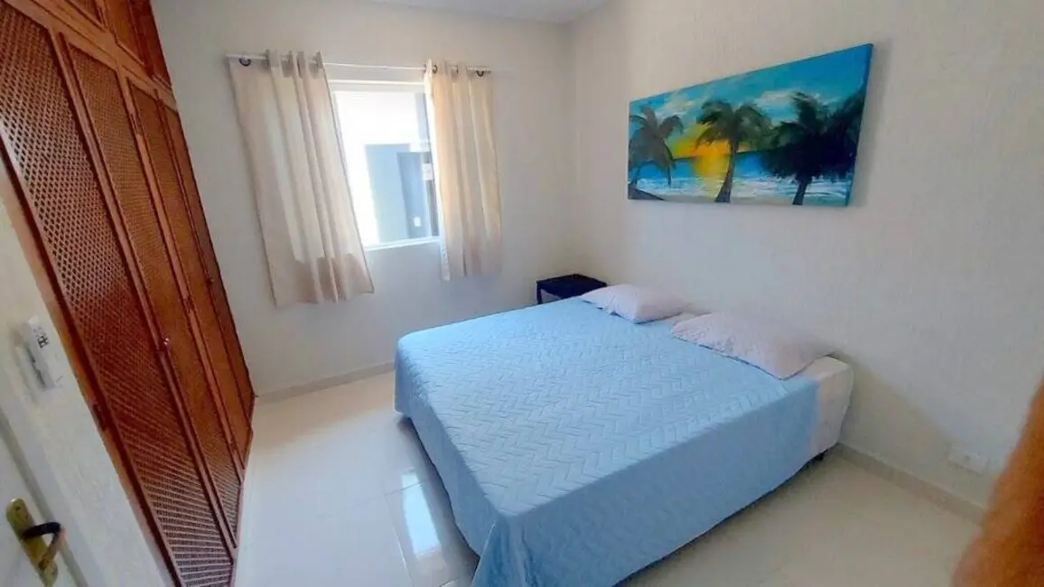 Casa com 5 quartos à venda, 310m2 em Peruibe - SP - imagem 9 Foto 9 de Casa com 5 quartos à venda, 310m2 em Peruibe - SP