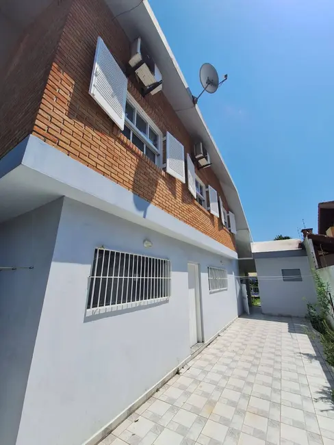 Casa com 4 quartos à venda, 780m2 em Peruibe - SP - imagem 4 Foto 4 de Casa com 4 quartos à venda, 780m2 em Peruibe - SP