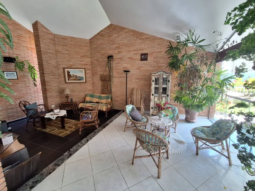 Casa com 4 quartos à venda, 780m2 em Peruibe - SP - imagem 9 Foto 9 de Casa com 4 quartos à venda, 780m2 em Peruibe - SP