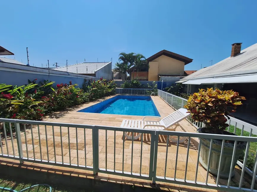 Foto 2 de Casa com 4 quartos à venda, 780m2 em Peruibe - SP