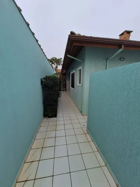 Casa com 3 quartos à venda, 537m2 em Peruibe - SP - imagem 7 Foto 7 de Casa com 3 quartos à venda, 537m2 em Peruibe - SP