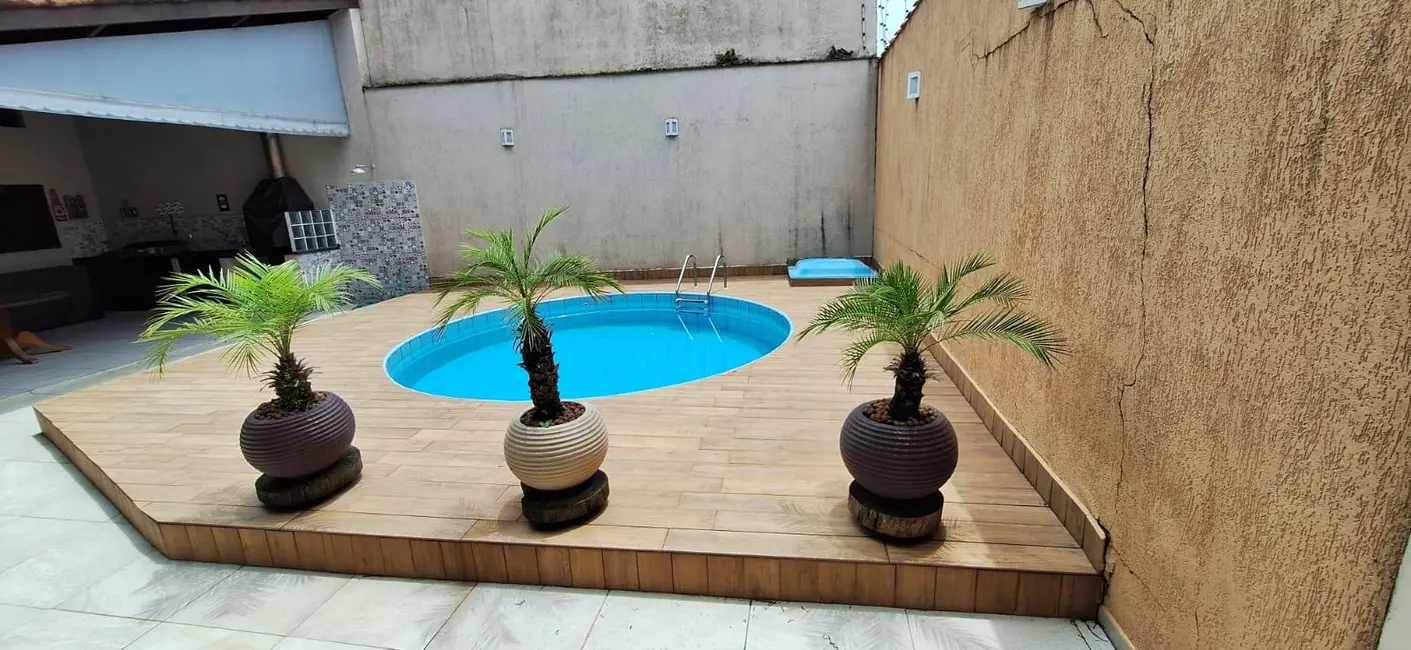 Casa com 4 quartos à venda, 368m2 em Peruibe - SP - imagem 6 Foto 6 de Casa com 4 quartos à venda, 368m2 em Peruibe - SP