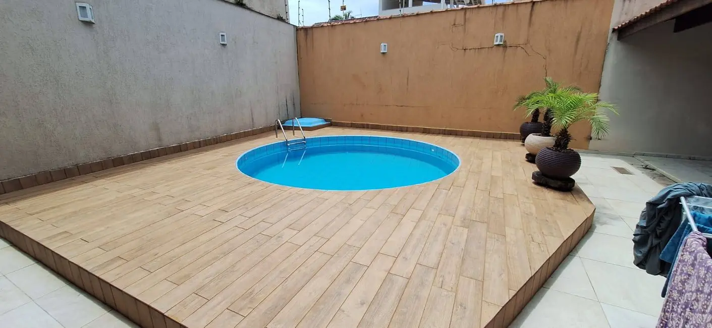 Casa com 4 quartos à venda, 368m2 em Peruibe - SP - imagem 7 Foto 7 de Casa com 4 quartos à venda, 368m2 em Peruibe - SP