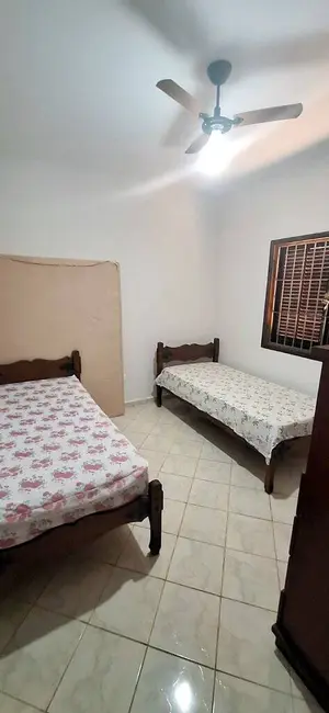 Foto 6 de Casa com 3 quartos à venda, 266m2 em Peruibe - SP