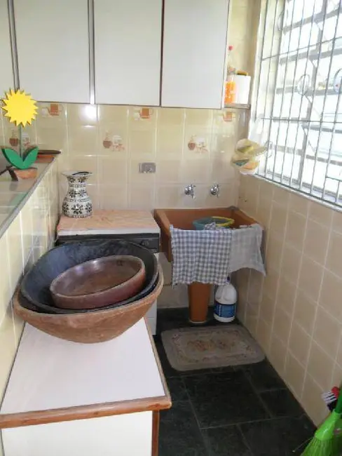 Casa com 4 quartos à venda em Peruibe - SP - imagem 8 Foto 8 de Casa com 4 quartos à venda em Peruibe - SP