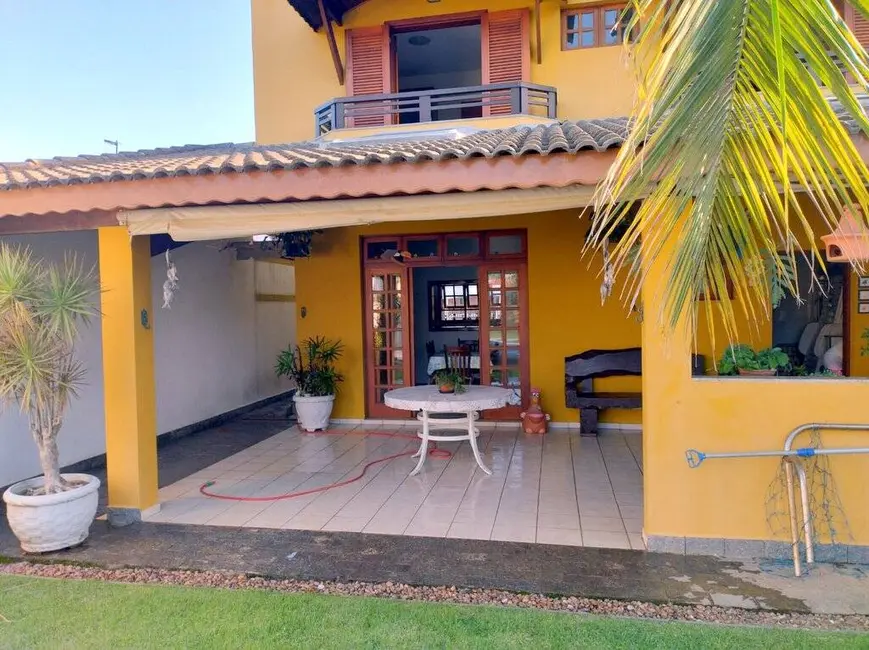 Casa com 3 quartos à venda, 500m2 em Peruibe - SP - imagem 3 Foto 3 de Casa com 3 quartos à venda, 500m2 em Peruibe - SP
