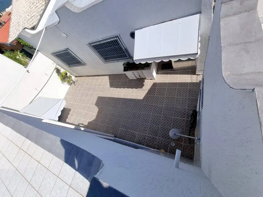 Foto 8 de Casa com 3 quartos à venda, 210m2 em Peruibe - SP