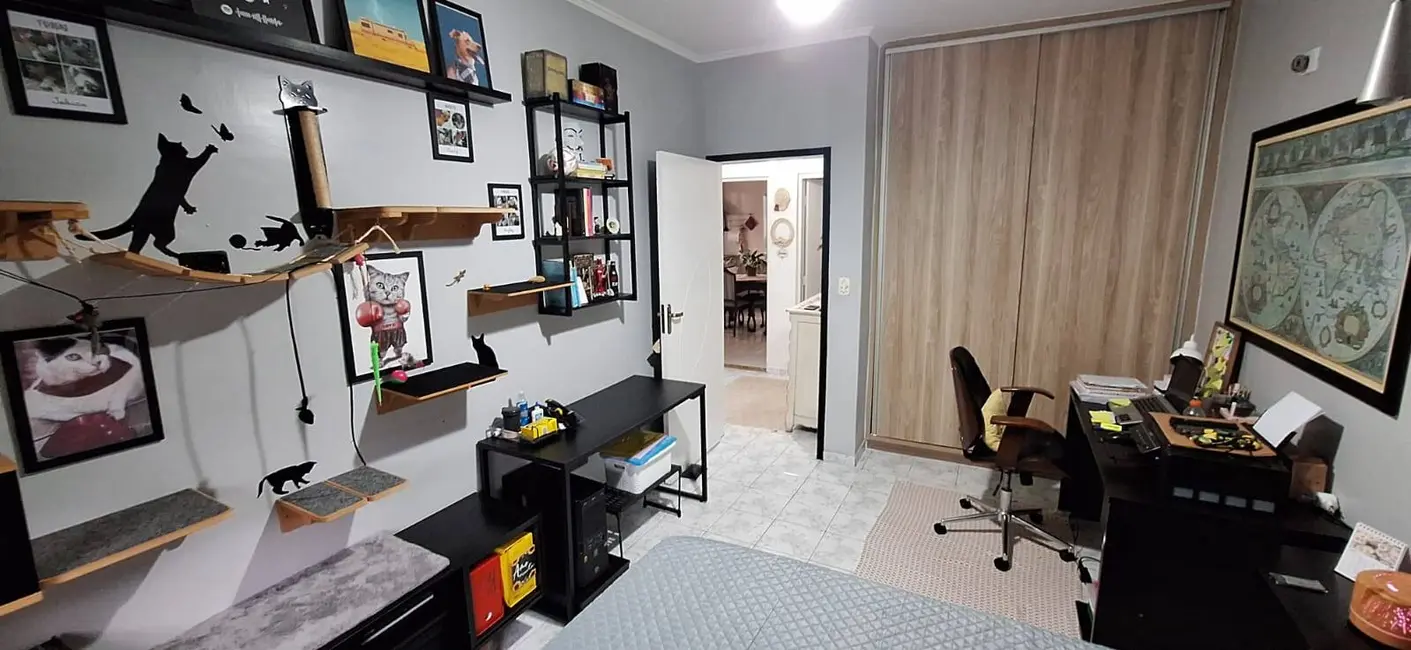 Casa com 3 quartos à venda, 155m2 em Centro, Peruibe - SP - imagem 8 Foto 8 de Casa com 3 quartos à venda, 155m2 em Centro, Peruibe - SP