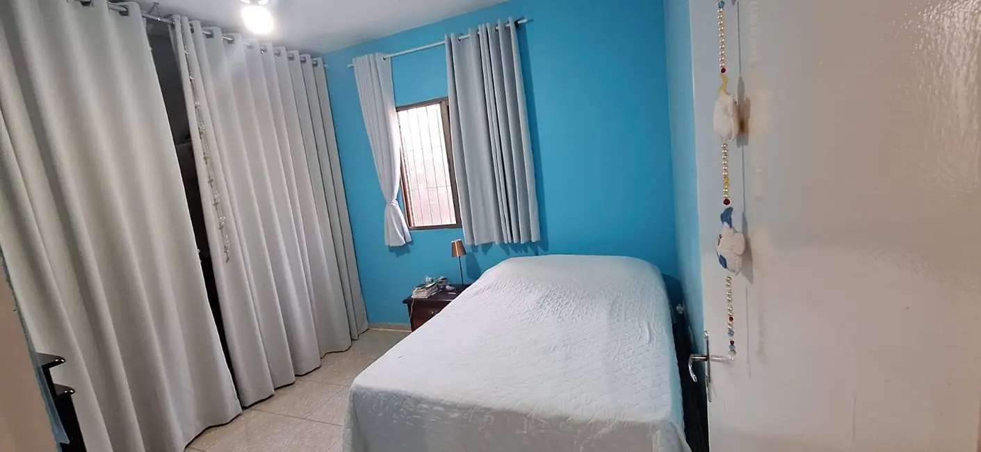 Casa com 3 quartos à venda, 133m2 em Peruibe - SP - imagem 8 Foto 8 de Casa com 3 quartos à venda, 133m2 em Peruibe - SP