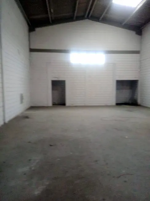 Armazém / Galpão para alugar, 225m2 em Peruibe - SP - imagem 5 Foto 5 de Armazém / Galpão para alugar, 225m2 em Peruibe - SP