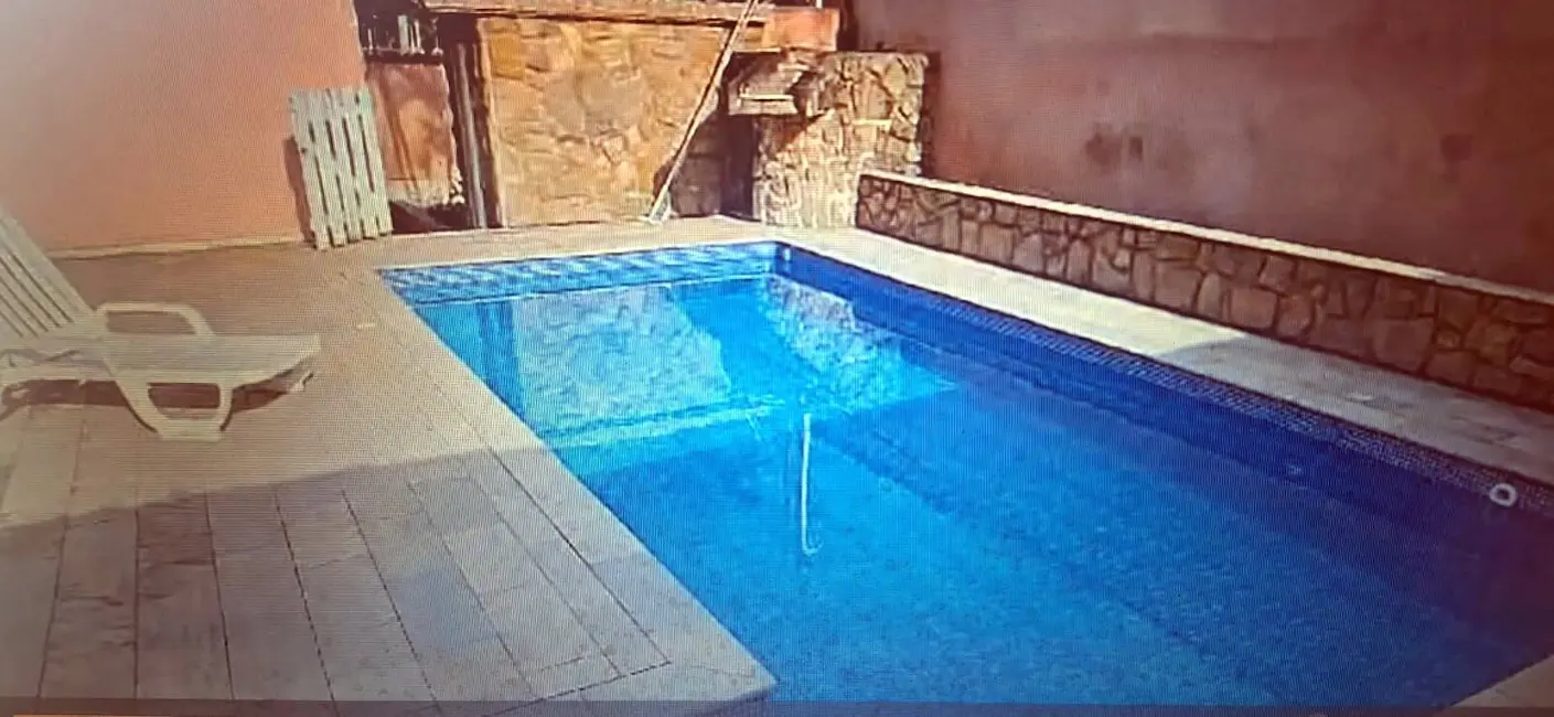 Casa com 3 quartos à venda, 151m2 em Peruibe - SP - imagem 1 Foto 1 de Casa com 3 quartos à venda, 151m2 em Peruibe - SP