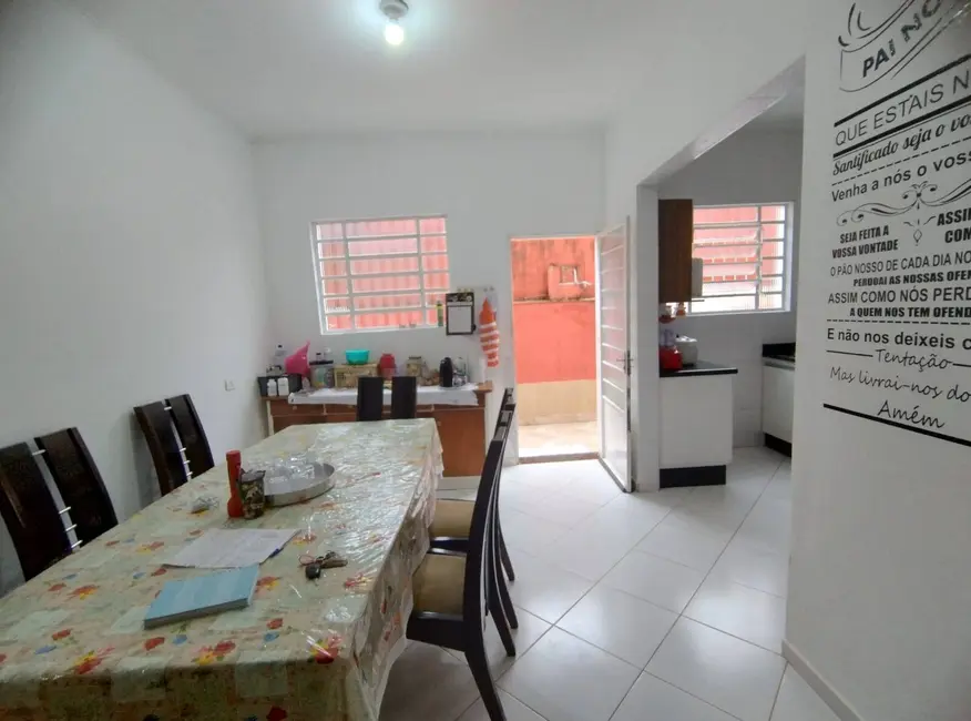 Casa com 3 quartos à venda, 151m2 em Peruibe - SP - imagem 8 Foto 8 de Casa com 3 quartos à venda, 151m2 em Peruibe - SP