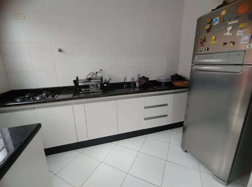 Casa com 3 quartos à venda, 151m2 em Peruibe - SP - imagem 5 Foto 5 de Casa com 3 quartos à venda, 151m2 em Peruibe - SP