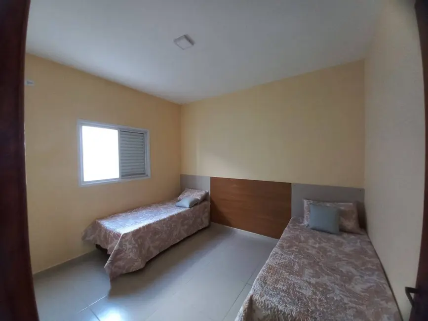 Casa com 1 quarto à venda, 178m2 em Peruibe - SP - imagem 7 Foto 7 de Casa com 1 quarto à venda, 178m2 em Peruibe - SP