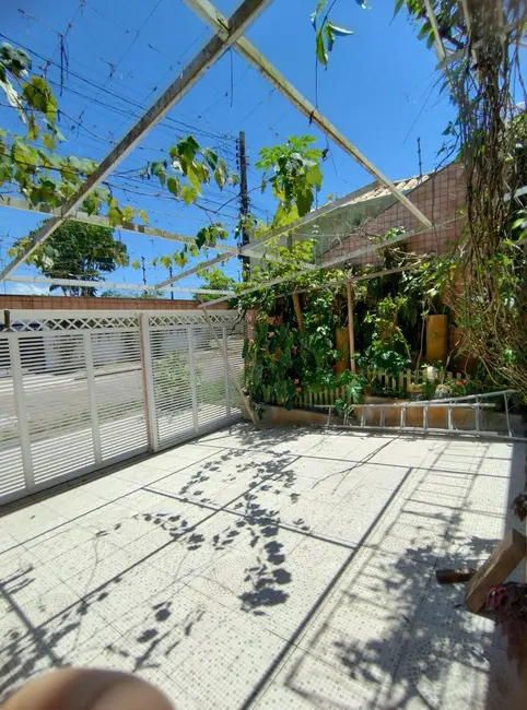Foto 2 de Casa com 4 quartos à venda, 265m2 em Peruibe - SP