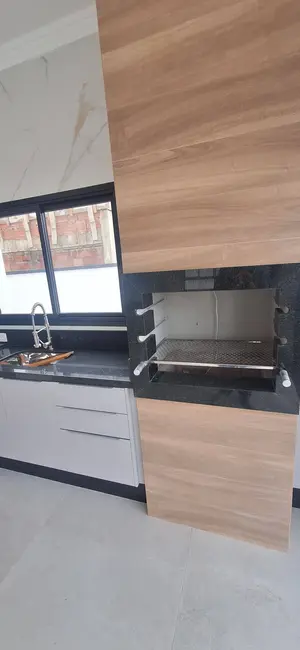 Casa à venda em Peruibe - SP - imagem 7 Foto 7 de Casa à venda em Peruibe - SP