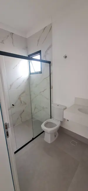 Foto 17 de Casa à venda em Peruibe - SP