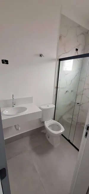 Foto 21 de Casa à venda em Peruibe - SP