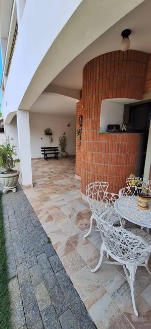 Foto 1 de Casa com 4 quartos à venda, 208m2 em Peruibe - SP