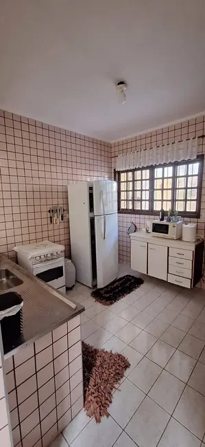Casa com 4 quartos à venda e para alugar, 212m2 em Peruibe - SP - imagem 4 Foto 4 de Casa com 4 quartos à venda e para alugar, 212m2 em Peruibe - SP