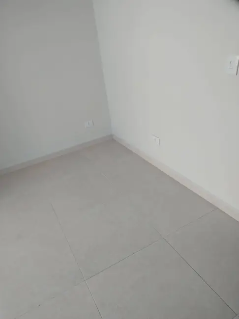 Apartamento com 2 quartos para alugar, 50m2 em Peruibe - SP - imagem 3 Foto 3 de Apartamento com 2 quartos para alugar, 50m2 em Peruibe - SP