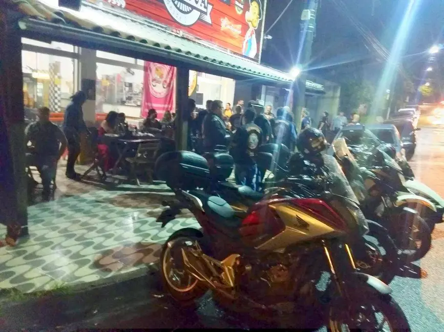 Sala Comercial à venda e para alugar em Centro, Peruibe - SP - imagem 7 Foto 7 de Sala Comercial à venda e para alugar em Centro, Peruibe - SP