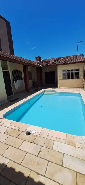 Casa com 3 quartos à venda, 208m2 em Peruibe - SP - imagem 2 Foto 2 de Casa com 3 quartos à venda, 208m2 em Peruibe - SP