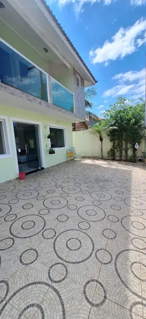 Foto 2 de Casa com 5 quartos à venda, 205m2 em Peruibe - SP