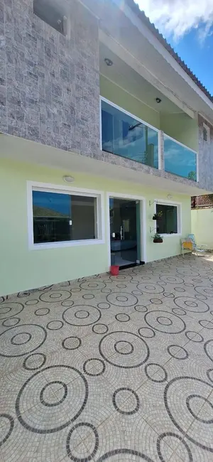 Foto 3 de Casa com 5 quartos à venda, 205m2 em Peruibe - SP