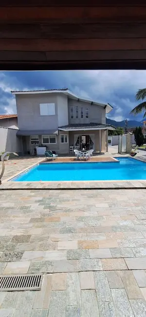 Foto 1 de Casa com 5 quartos à venda, 351m2 em Peruibe - SP