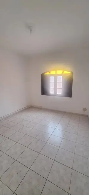 Foto 5 de Casa com 2 quartos para alugar, 93m2 em Peruibe - SP