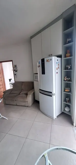 Foto 4 de Casa com 2 quartos à venda, 73m2 em Peruibe - SP