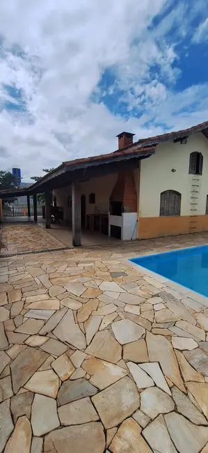 Foto 8 de Casa com 4 quartos à venda, 160m2 em Peruibe - SP