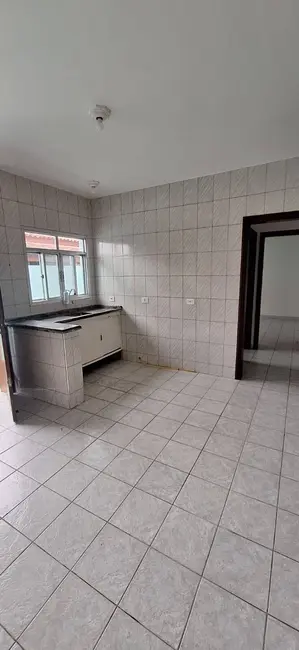 Casa com 1 quarto para alugar, 46m2 em Peruibe - SP - imagem 8 Foto 8 de Casa com 1 quarto para alugar, 46m2 em Peruibe - SP