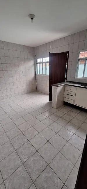 Casa com 1 quarto para alugar, 46m2 em Peruibe - SP - imagem 9 Foto 9 de Casa com 1 quarto para alugar, 46m2 em Peruibe - SP