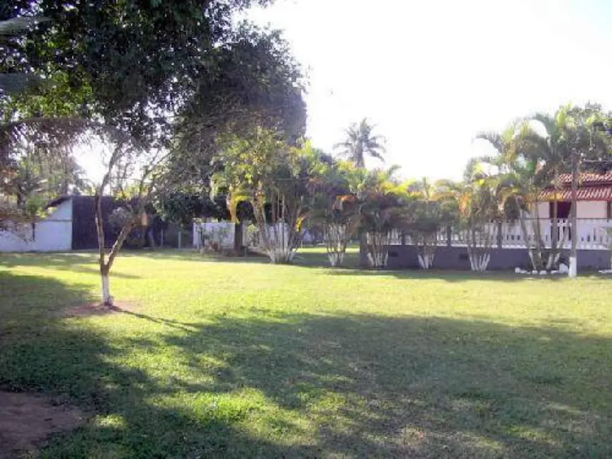 Chácara com 3 quartos à venda, 3000m2 em Peruibe - SP - imagem 4 Foto 4 de Chácara com 3 quartos à venda, 3000m2 em Peruibe - SP