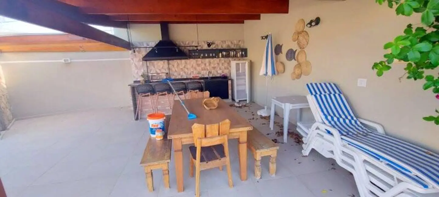 Chácara com 3 quartos à venda, 559m2 em Peruibe - SP - imagem 4 Foto 4 de Chácara com 3 quartos à venda, 559m2 em Peruibe - SP