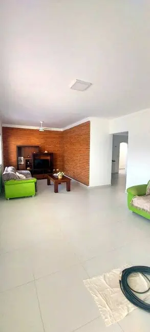 Chácara com 3 quartos à venda, 559m2 em Peruibe - SP - imagem 8 Foto 8 de Chácara com 3 quartos à venda, 559m2 em Peruibe - SP