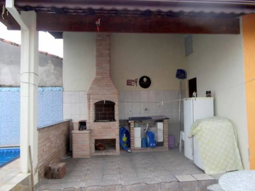 Foto 5 de Casa com 3 quartos à venda em Peruibe - SP