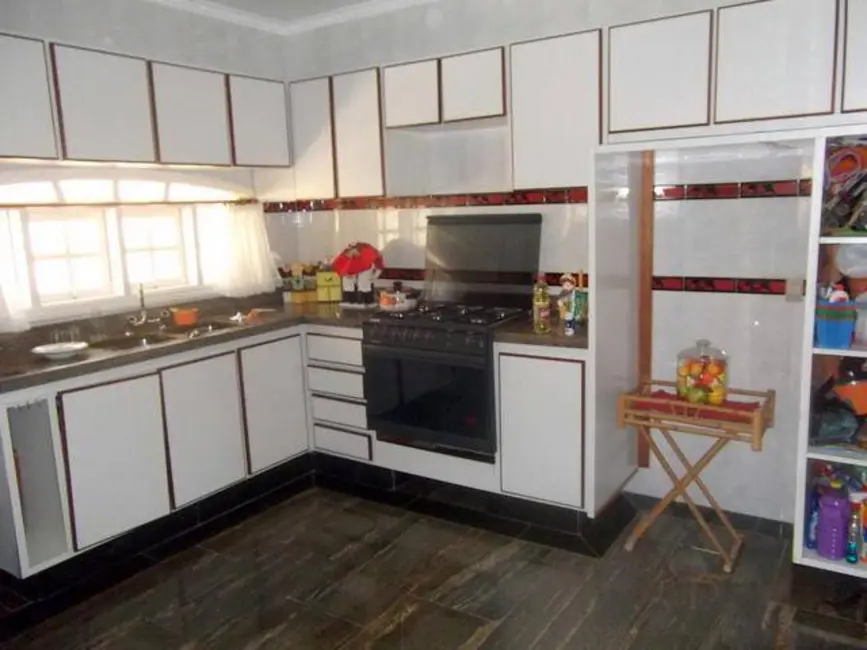 Casa com 7 quartos à venda em Peruibe - SP - imagem 6 Foto 6 de Casa com 7 quartos à venda em Peruibe - SP