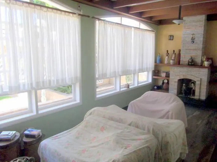 Casa com 7 quartos à venda em Peruibe - SP - imagem 3 Foto 3 de Casa com 7 quartos à venda em Peruibe - SP