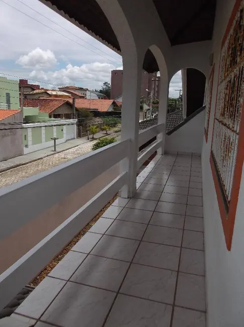 Foto 14 de Casa à venda em Peruibe - SP