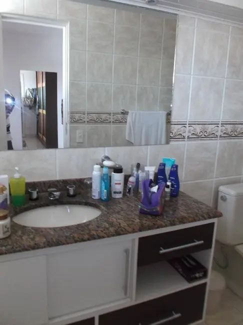 Casa à venda em Peruibe - SP - imagem 6 Foto 6 de Casa à venda em Peruibe - SP