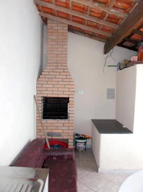 Sobrado com 2 quartos à venda, 324002m2 em Peruibe - SP - imagem 4 Foto 4 de Sobrado com 2 quartos à venda, 324002m2 em Peruibe - SP