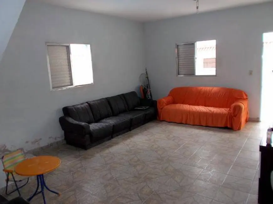 Sobrado com 2 quartos à venda, 324002m2 em Peruibe - SP - imagem 9 Foto 9 de Sobrado com 2 quartos à venda, 324002m2 em Peruibe - SP