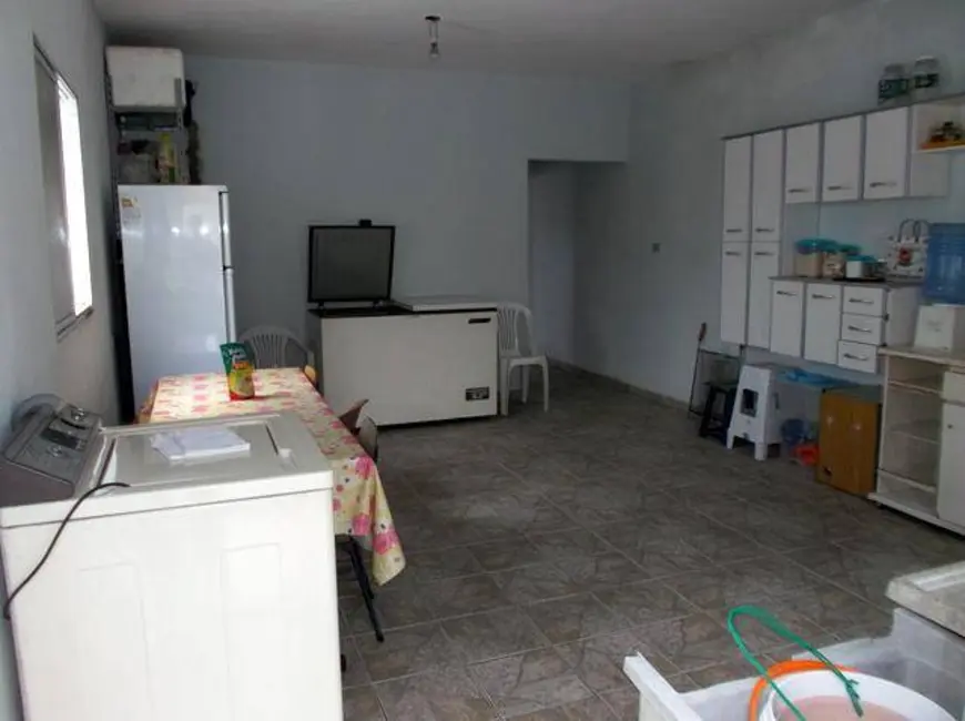 Sobrado com 2 quartos à venda, 324002m2 em Peruibe - SP - imagem 7 Foto 7 de Sobrado com 2 quartos à venda, 324002m2 em Peruibe - SP