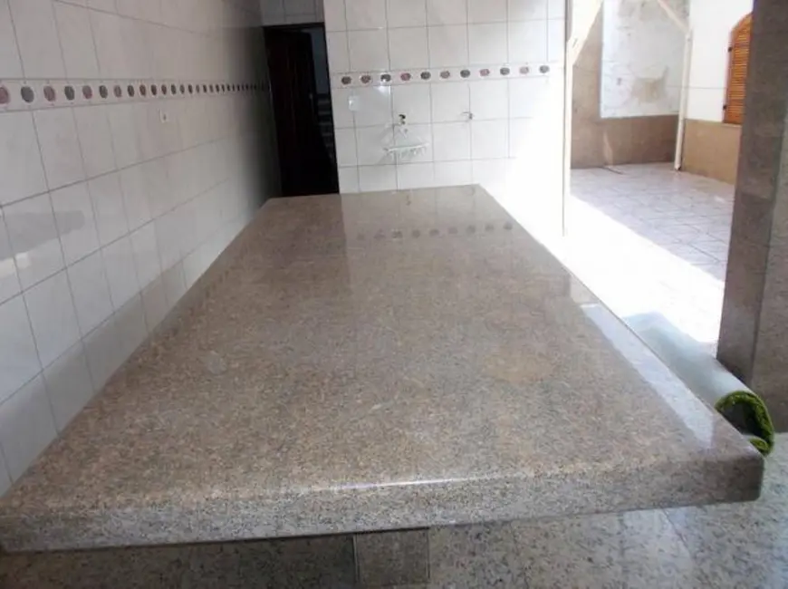 Casa com 3 quartos à venda em Peruibe - SP - imagem 9 Foto 9 de Casa com 3 quartos à venda em Peruibe - SP