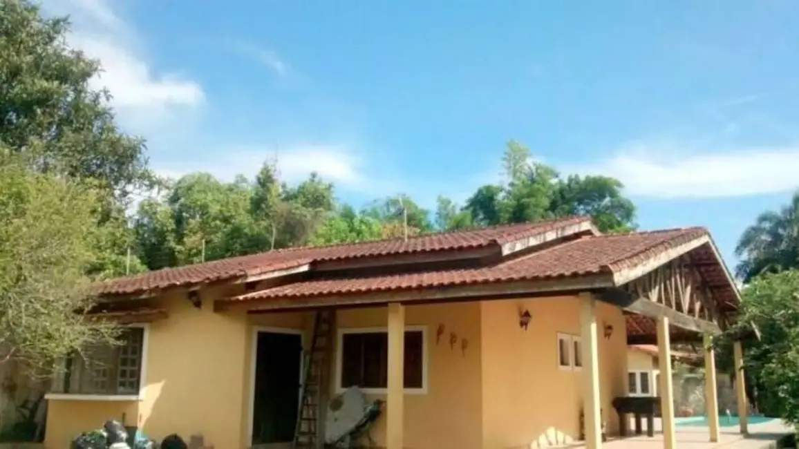 Chácara com 4 quartos à venda, 1000m2 em Peruibe - SP - imagem 1 Foto 1 de Chácara com 4 quartos à venda, 1000m2 em Peruibe - SP