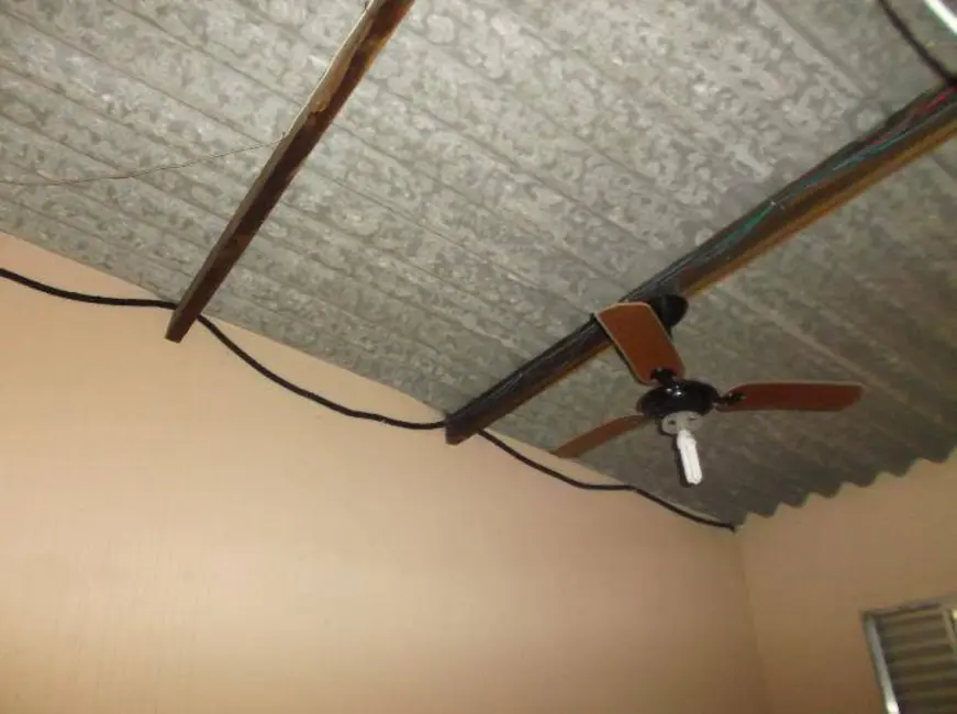 Casa com 2 quartos à venda em Centro, Peruibe - SP - imagem 9 Foto 9 de Casa com 2 quartos à venda em Centro, Peruibe - SP