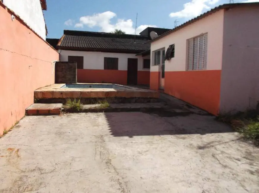 Foto 1 de Casa com 2 quartos à venda em Centro, Peruibe - SP